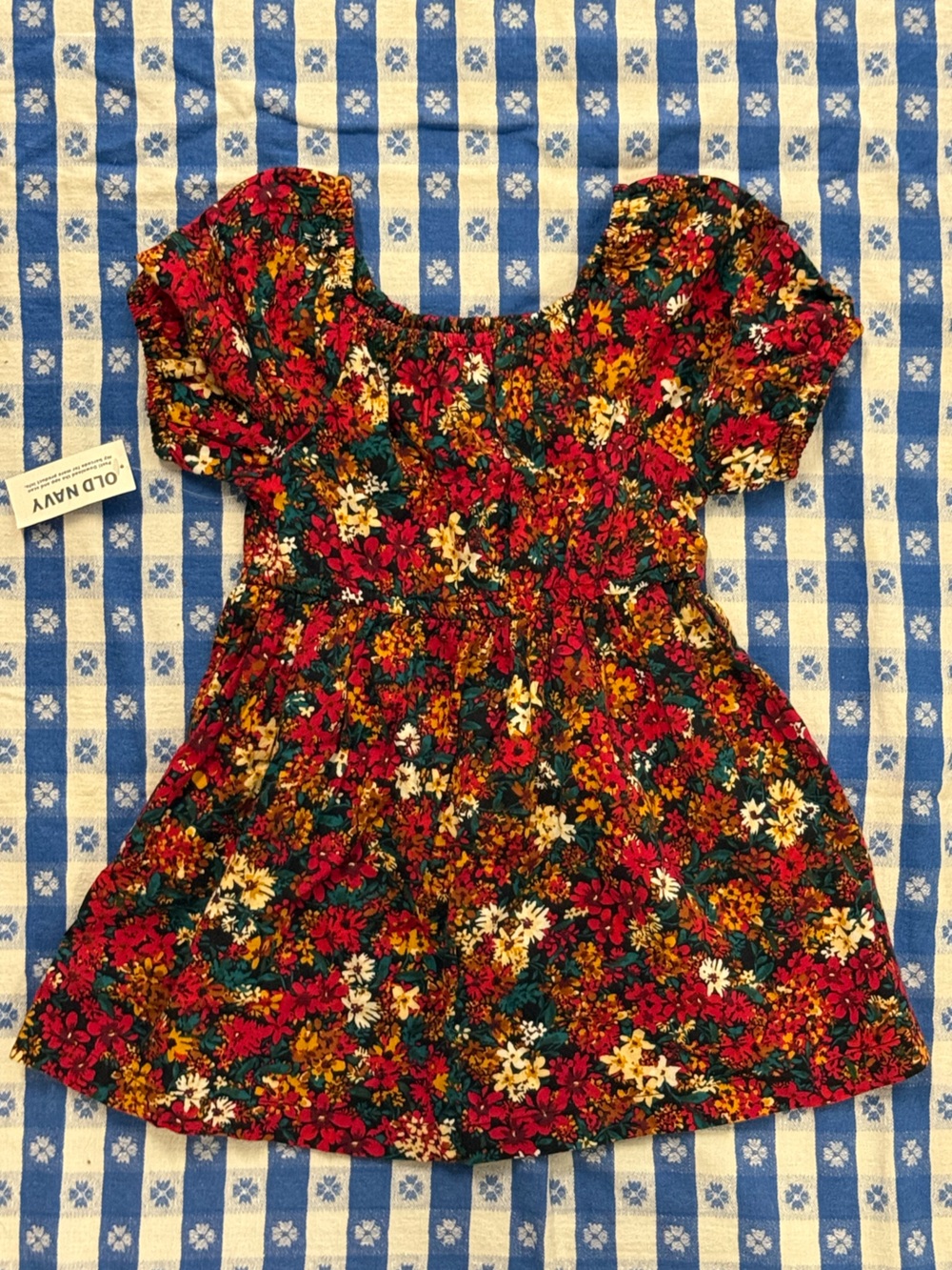 🌼🌸Old Navy Girls Floral casual Dress in Red, Green, Yellow🌸🌼